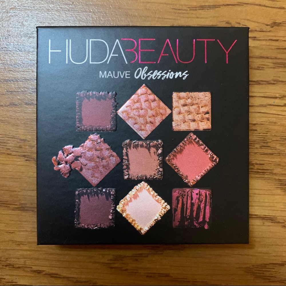 Huda Beauty Mauve Obsessions Palette